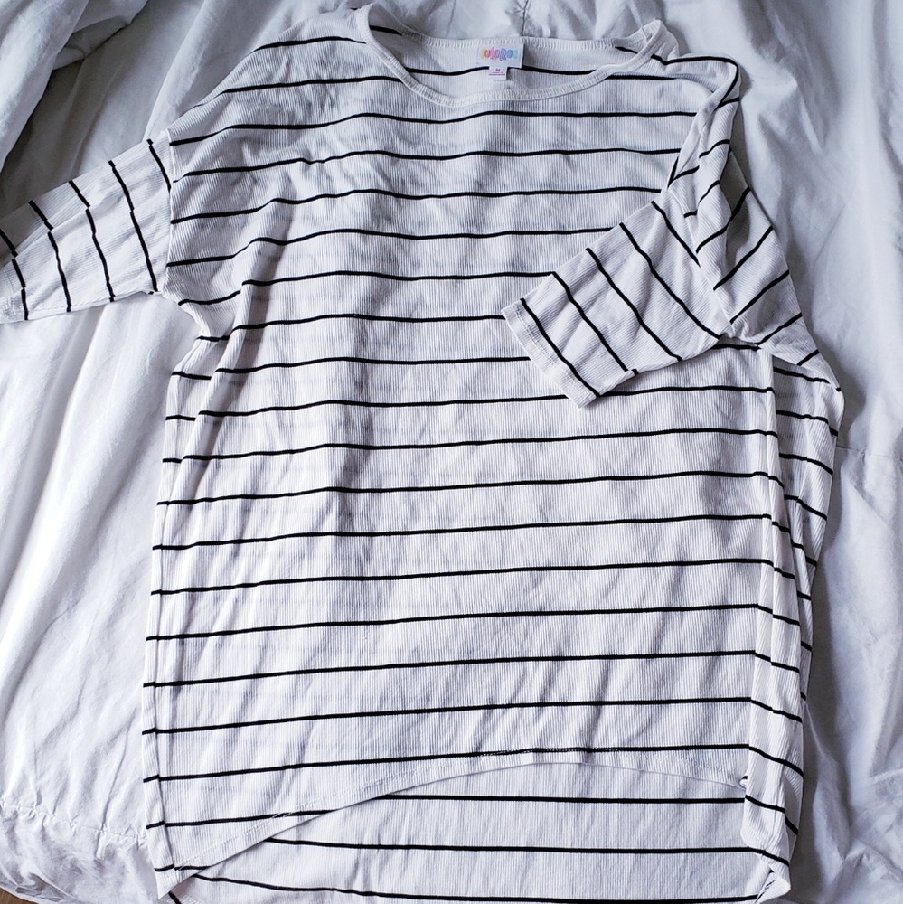 LulaRoe shirt, white w/ black stripes, size Medium